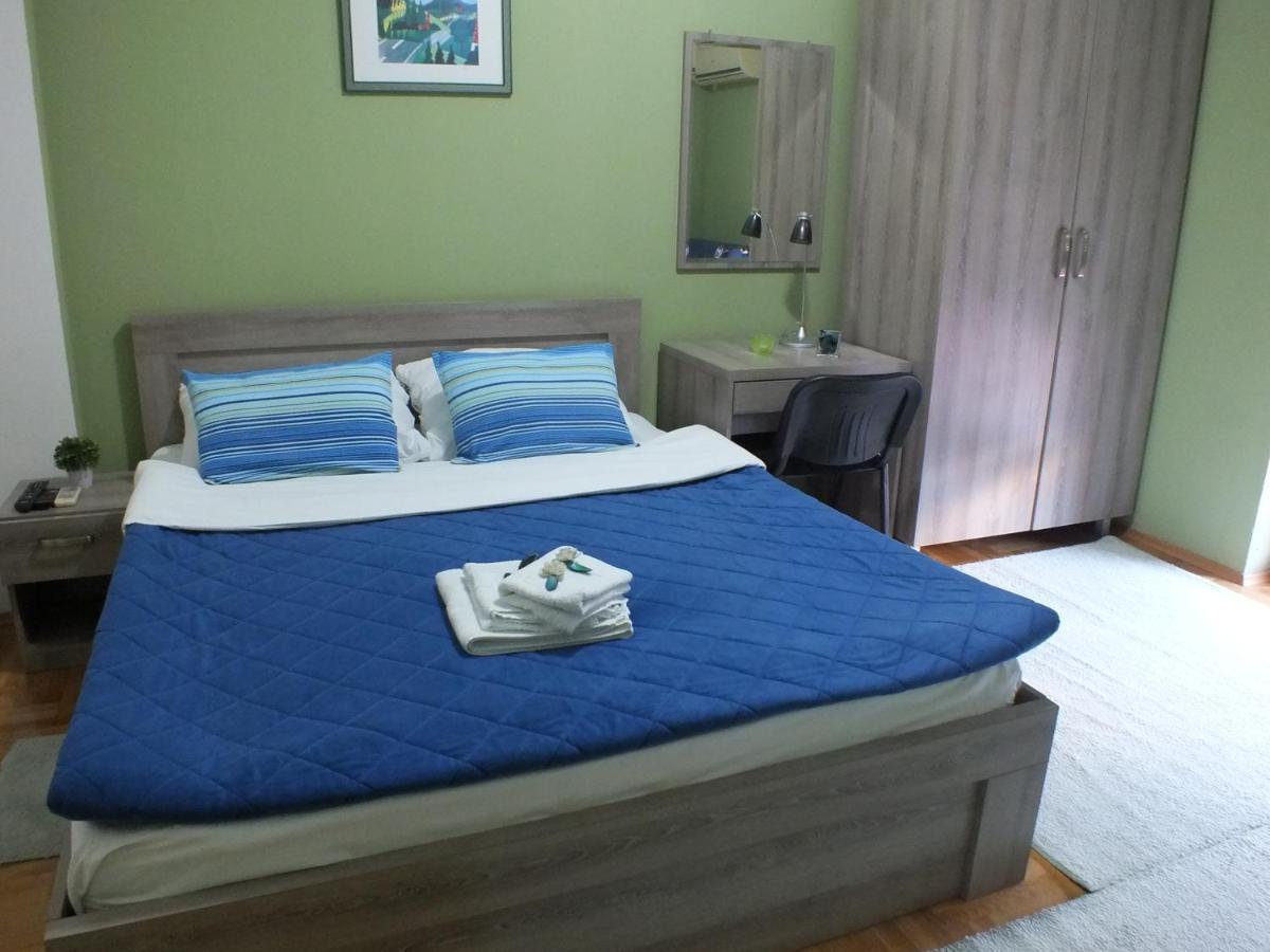 פודגוריצה Apartment Temple מראה חיצוני תמונה